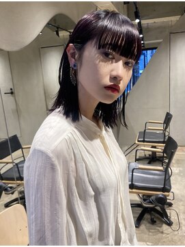 ビビト(bibito) bibito 切りっぱなしボブ　ブリーチ　ダブルカラー　パープル