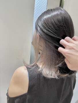 フェリア 松山(Feria) 【Feria松山】インナーミルキーホワイト♪“石田幸輔”