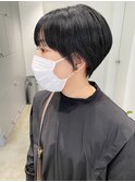 黒髪ショート
