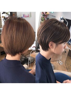 バンプ ギンザ(BUMP GINZA) 30代、40代/丸み×耳かけショート×アッシュベージュ/大宮