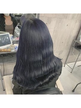 オートヴィーナス 神栖(Haute Venus) ブルーブラック