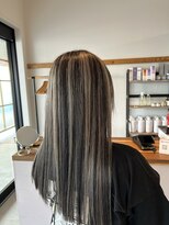 ワンバイワン(One×One)&nbsp;【杉林】コントラストハイライト