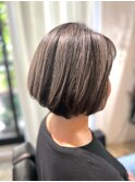 30代40代50代×グレージュカラー白髪ぼかし×小顔ショート代官山