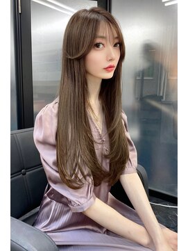 ランズ リアオオサカ(LANDS RiaOSAKA) レイヤーカット 【韓国ヘア 大阪 梅田】