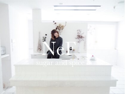 ネフ(NeF)の写真