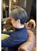 ショートボブ