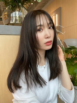 シダミノオ(sida MINOH)の写真/【大阪/箕面】白髪を活かした白髪ぼかし・ハイライトなどのデザインでワンランク上の大人女性に★