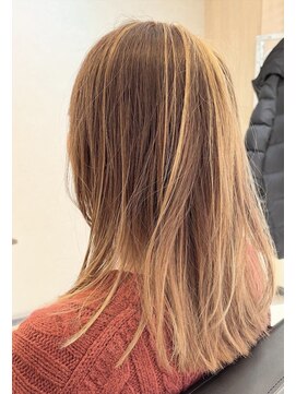 トゥーチェア(2chair) ミディアムスタイル