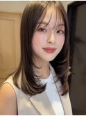 顔周りレイヤーカットグレージュカラーくびれボブベージュカラー
