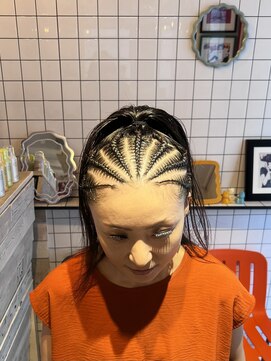 ヘアー アレス(hair ales) コーンロウ ハーフコーンロウ イベントヘア ヘアアレンジ