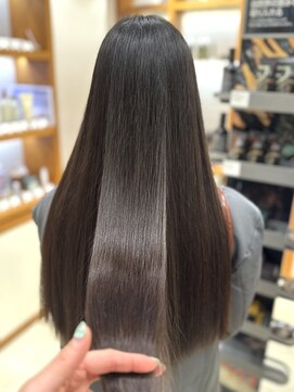 ピークアブー アヴェダ アトレ恵比寿(PEEK-A-BOO AVEDA) 髪質改善/ストレート/艶髪/恵比寿/くせ毛