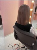 ピンクハッシュカットくびれショートヨシンモリ