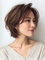 Heart's美人設計と白髪ぼかし専門店 青山表参道店 脱白髪染め/ショートヘア【ハーツ】&nbsp;白髪ぼかし脱白髪染め似合わせショートボブ40代50代60代