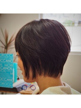 ジェイズ(J's) ショートボブ