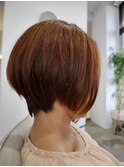 ショートボブ