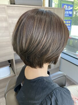 リブール 碧南店(libuR) 愛されショートヘア(グレージュカラー)