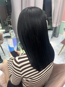 ガーランド(Girland) 【girland】透明感ブラック 韓国風/レイヤーカット