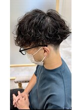 《*波巻きスパイラルパーマでしか出せない質感が◎*》より柔らかい質感で、ナチュラルな印象に＊