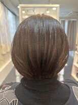 カナエルドットヘア(kanaeru.hair) 丸みのショートボブ