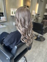 アムロードヘア(Amouroad hair)&nbsp;プルエクステで作るロングヘア