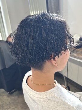 ザ オーダー(THE ORDER) ツイストスパイラルパーマ波巻きスパイラルセンターパート