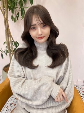 ボタン シブヤ(VOTAN SHIBUYA) オリーブ/グレージュ/韓国ヘア/渋谷/レイヤー/顔まわり