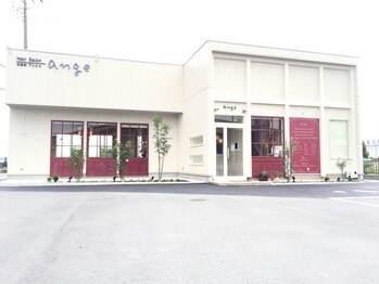 アンジュ 笠懸店(ange)の写真/お子様連れ大歓迎＆親子でのカットもOK◎angeでゆったり過ごしながら、癒しのサロンタイムを♪