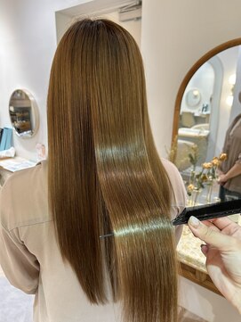 アンド ラ ブランシュ(&.La Blanche) セミディ/シアーカラー/ショートヘア/姫カット/魅力倍増カール