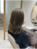 極細ハイライト×ミルクティーベージュカラー