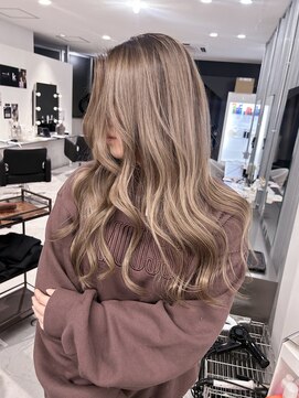 キング 枚方店(K!ng) 縮毛矯正髪質改善ハイライトレイヤーカット枚方美容室エクステ