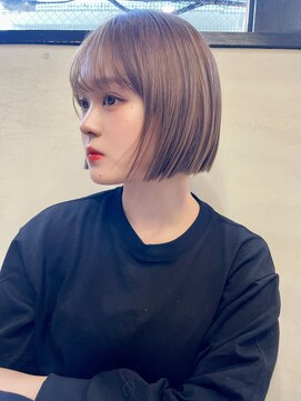 トルネード(TORNADO) フェイスレイヤーボブ 透明感カラー 切りっぱなしベージュt213