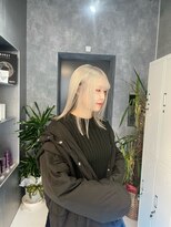 ニューワン バイ ネイバー 立川(Newone by neighbor)&nbsp;レイヤーカットナチュラルハイトーンデザインカラー[立川駅]