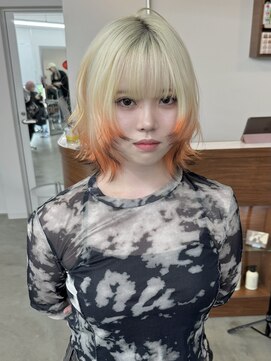 リヴ ウメダ(LIV umeda) ホワイトブロンド/裾カラー/ボブレイヤー/ブリーチ/梅田