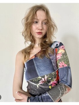 ゾーイ ダイミョウ 天神大名(ZOEY daimyo) beige color