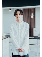 【大人可愛く大変身】骨格補正ショートと白髪を活かすハイライトで理想の美フォルムとツヤ髪！