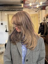 アデ オモテサンドウ(ade omotesando) ローレイヤー×エンドカラー