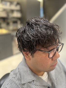 ツイスト・スパイラルパーマ/シャドウパーマ/スペインカール