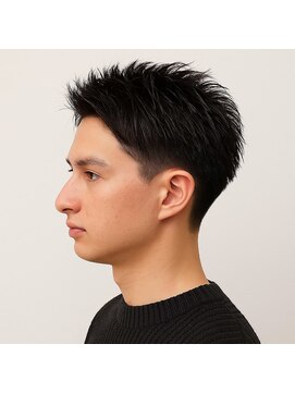 ライフイズ ゴート(Life is...GOAT) アップバング×眉カット