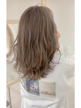 チル(chill) ミルクティーベージュ