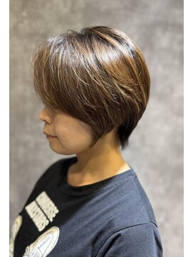 プラスイズム(PLUSISM) ショートスタイル