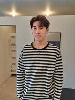 アンフェインド02(UNFEIGNED 02)&nbsp;MEN’S HAIR/サーフカール/刈り上げセンターパート/伏見/丸の内