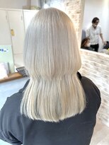 ルートヘアー(Root Hair)&nbsp;ブリーチ/ホワイト/ダブルカラー/八尾