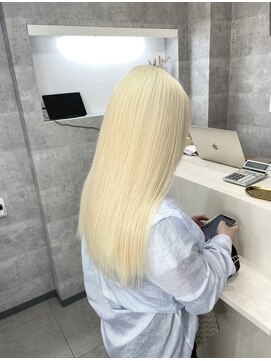 モーション 新宿(motion) ブロンド　ケアブリーチ