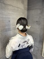 オクルス(OCULUS) タイトシニヨン