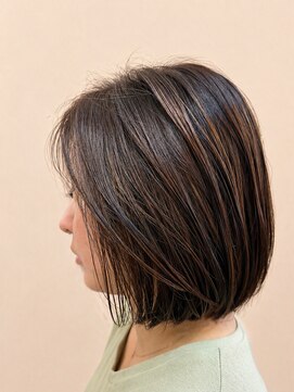 モーイトウキョウ美容室(Mooi Tokyo美容室) 大人の艶ショートボブ｜まとまり重視で朝ラク