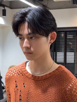 エス 新宿(es.) ニュアンスパーマ/ショートセンターパート[新宿/メンズ/men's]