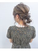 抜け感たっぷりフェミニンアレンジ