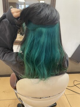 ヘアーズ ベリー 小林店(hairs BERRY) ターコイズインナーカラーロング