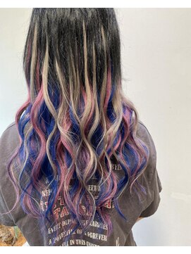 フツーロ 栄(FUTURO) ＃派手髪＃ユニコーンカラー＃ブルー