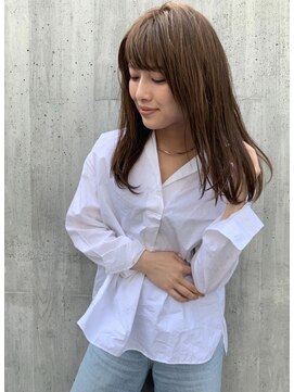 モンド(Monde) 大人可愛い20代30代40代ツヤツヤナチュラルレイヤー